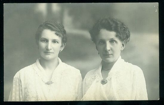 Sestry | antikvariat - detail pohlednice