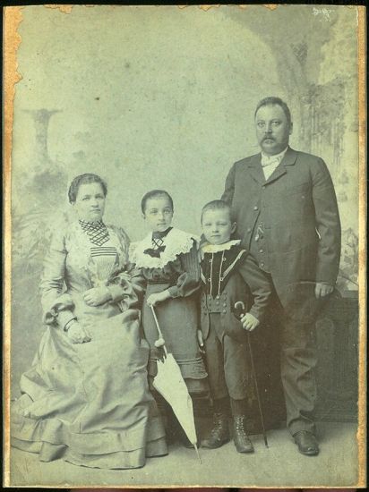 Rodinka | antikvariat - detail pohlednice